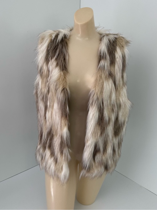 iKnit Jackets & Blazers - iKnit Faux Fur Vest Brown White Medium Sleeveless Jacket 5079